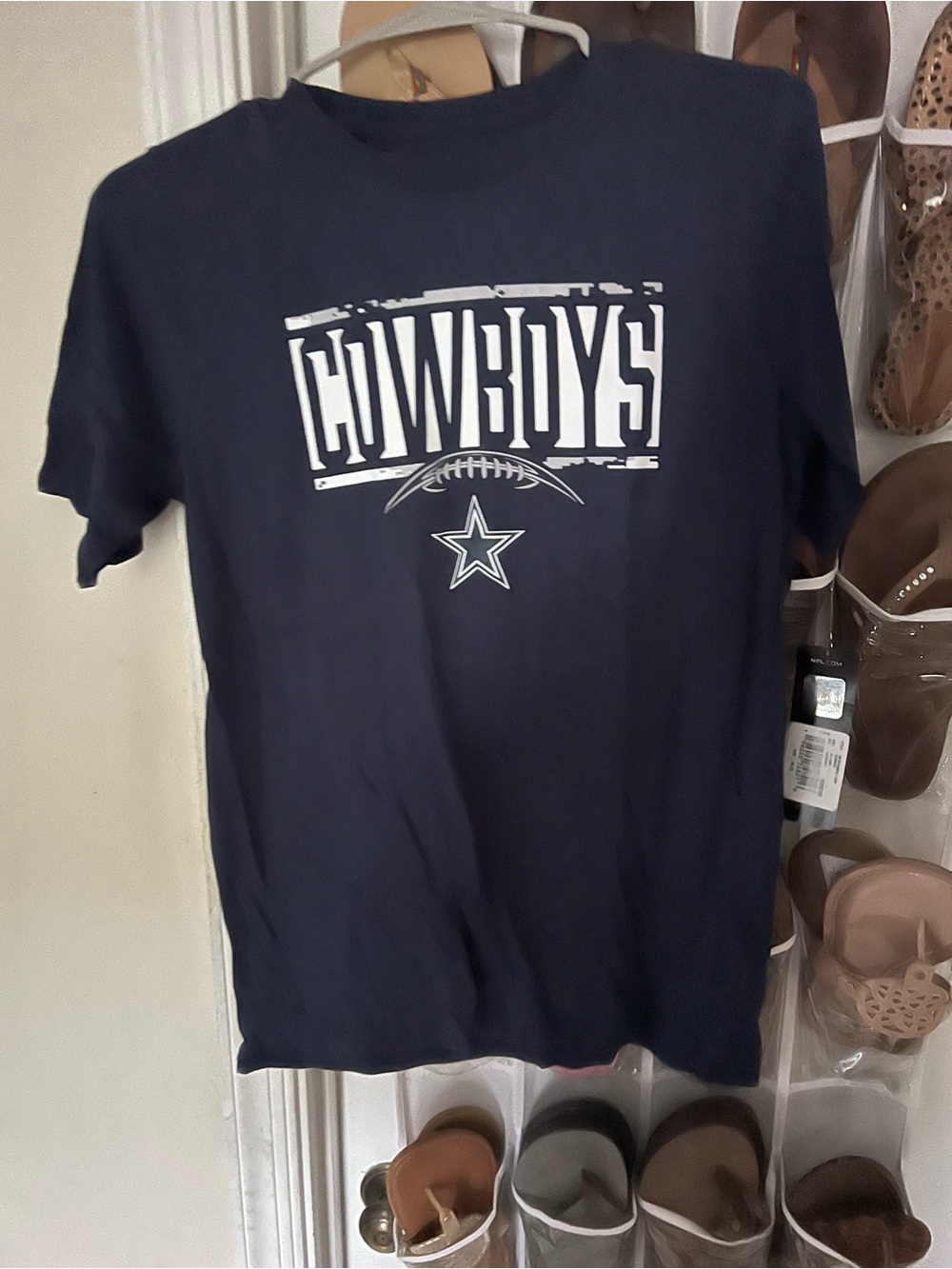 NWT Youth XL Dallas Cowboys T-shirt!